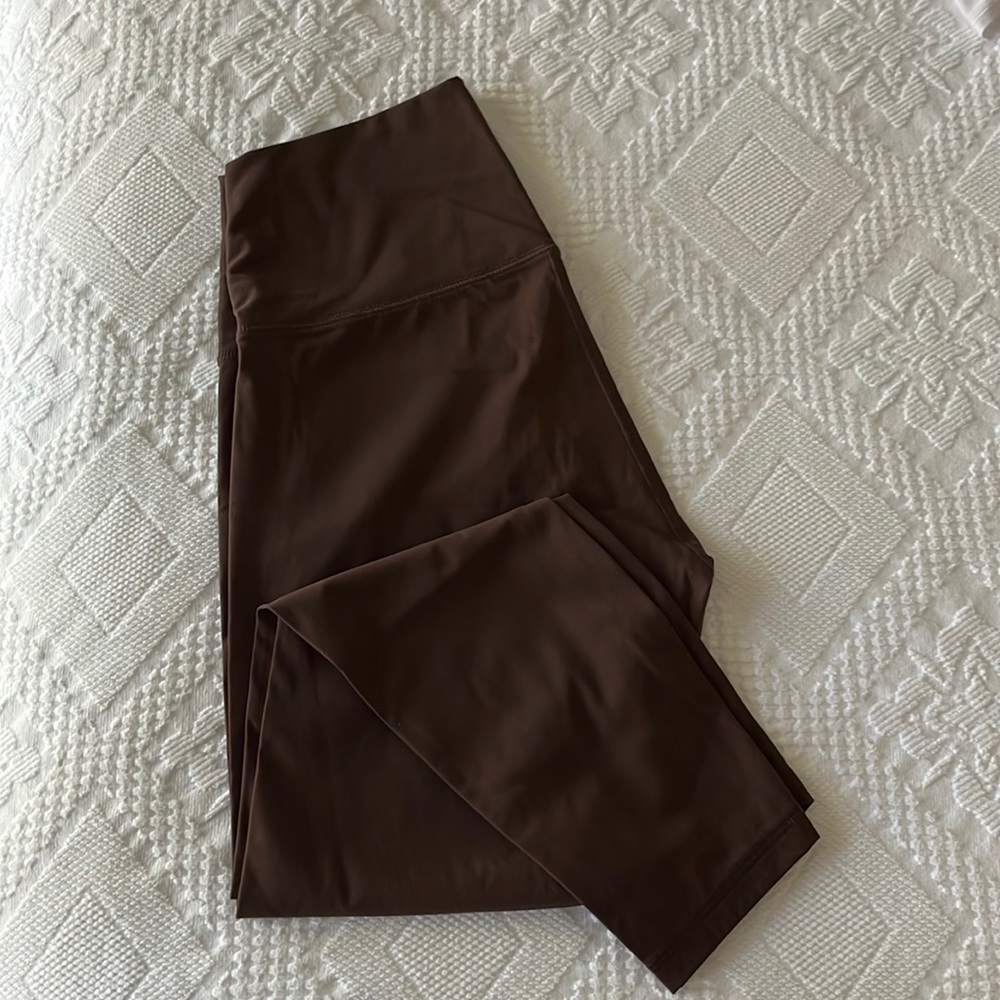 Everlane brown perform ankle legging Medium